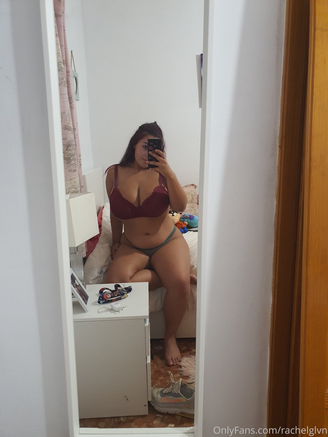 MASSIVE MELONS: 𝓡𝓐𝓒𝓗𝓔𝓛 #9L7hMN2U