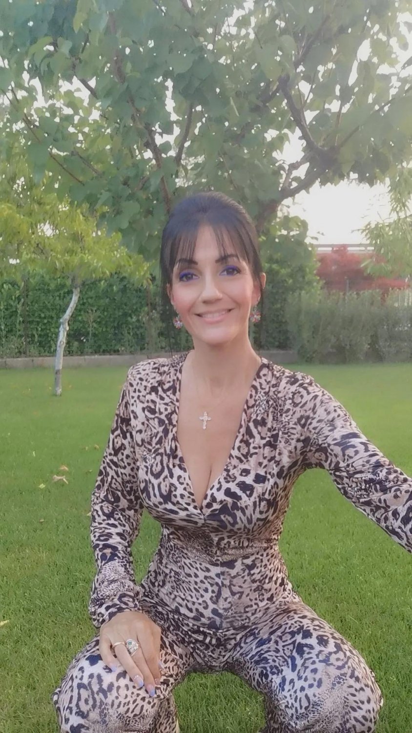 Big Boobs Milf Hotwife #IfTidLNR