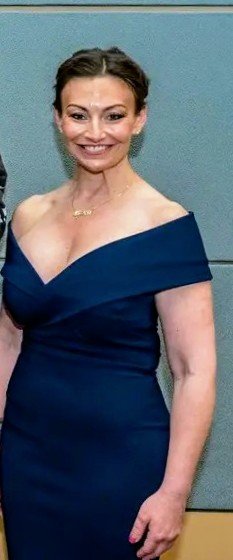 Florida politician Nikki Fried-Jewish slut would be govenor if she just displayed those nice tits. #MjYLWhtb